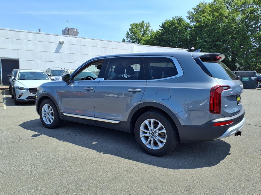 2022 Kia Telluride LX photo 4