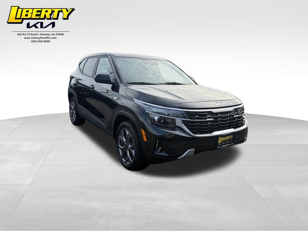 Certified 2024 Kia Seltos LX SUV