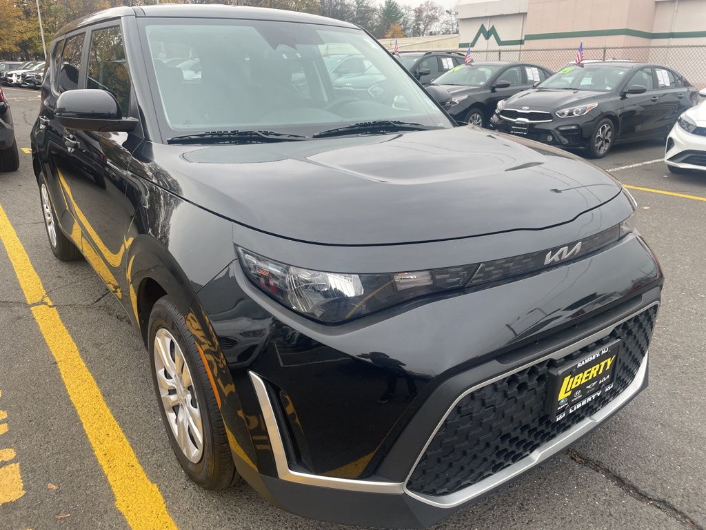 2023 Kia Soul Hatchback 