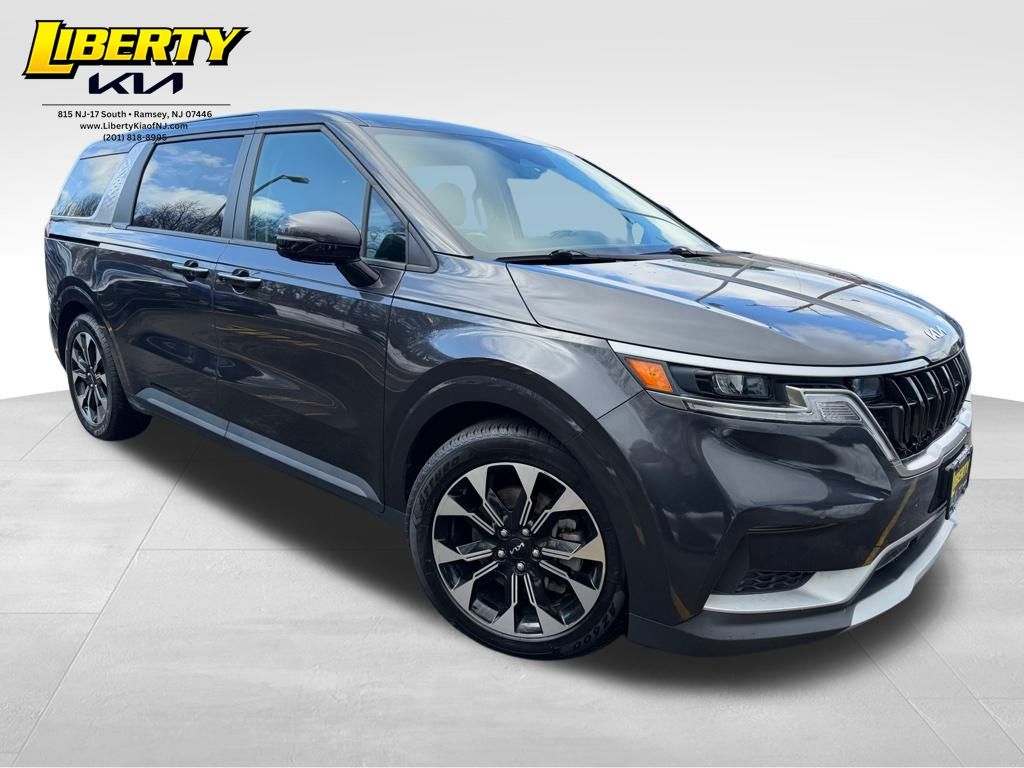 2023 Kia Carnival Minivan/Van 