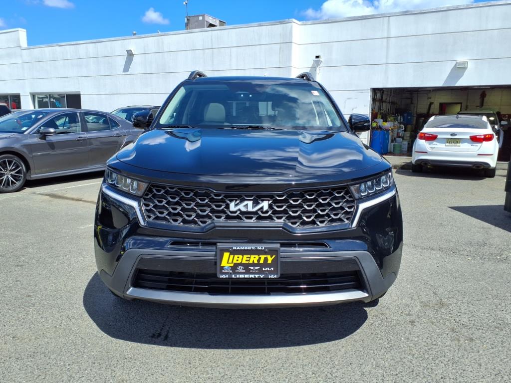 2022 Kia Sorento X-Line S photo 2