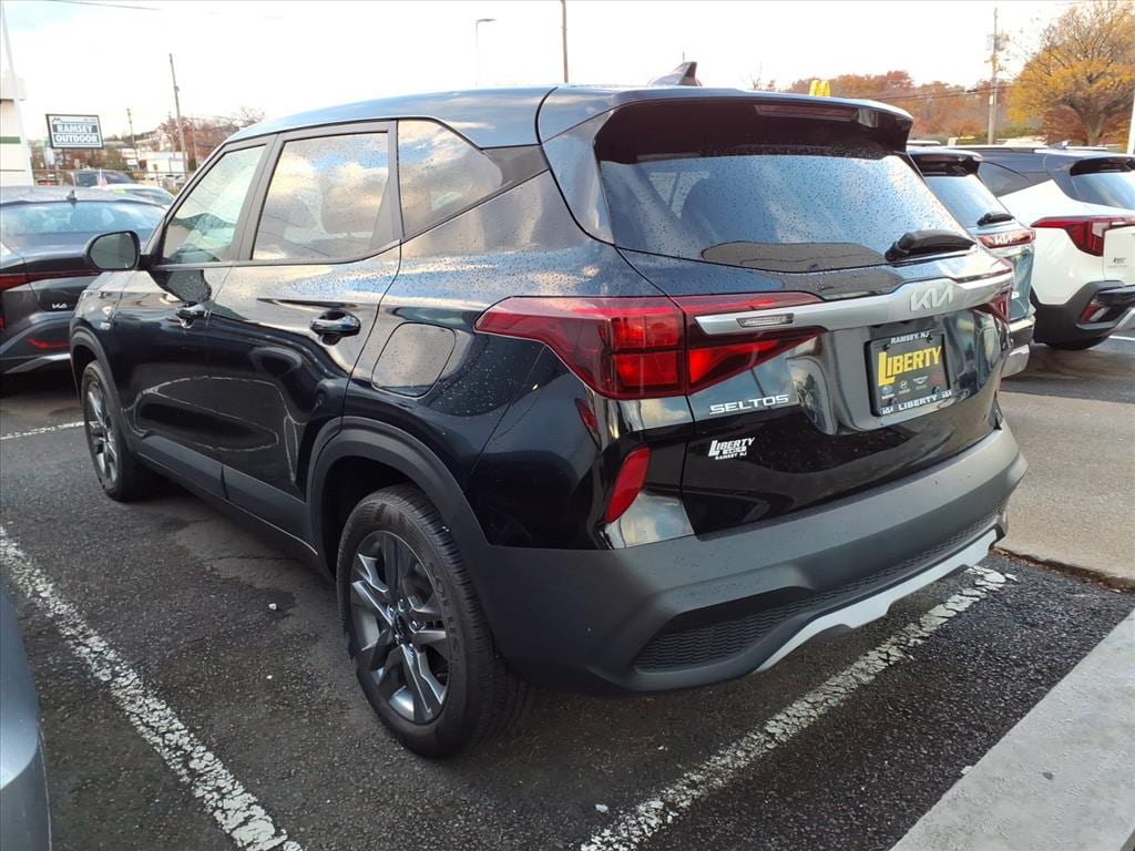 Certified 2023 Kia Seltos LX AWD LX SUV