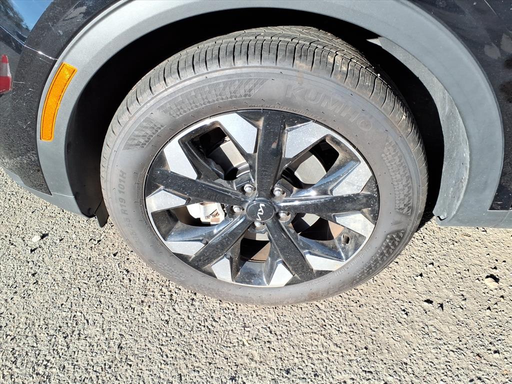 2024 Kia Sportage X-Line photo 2