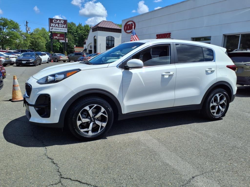 2022 Kia Sportage LX photo 3
