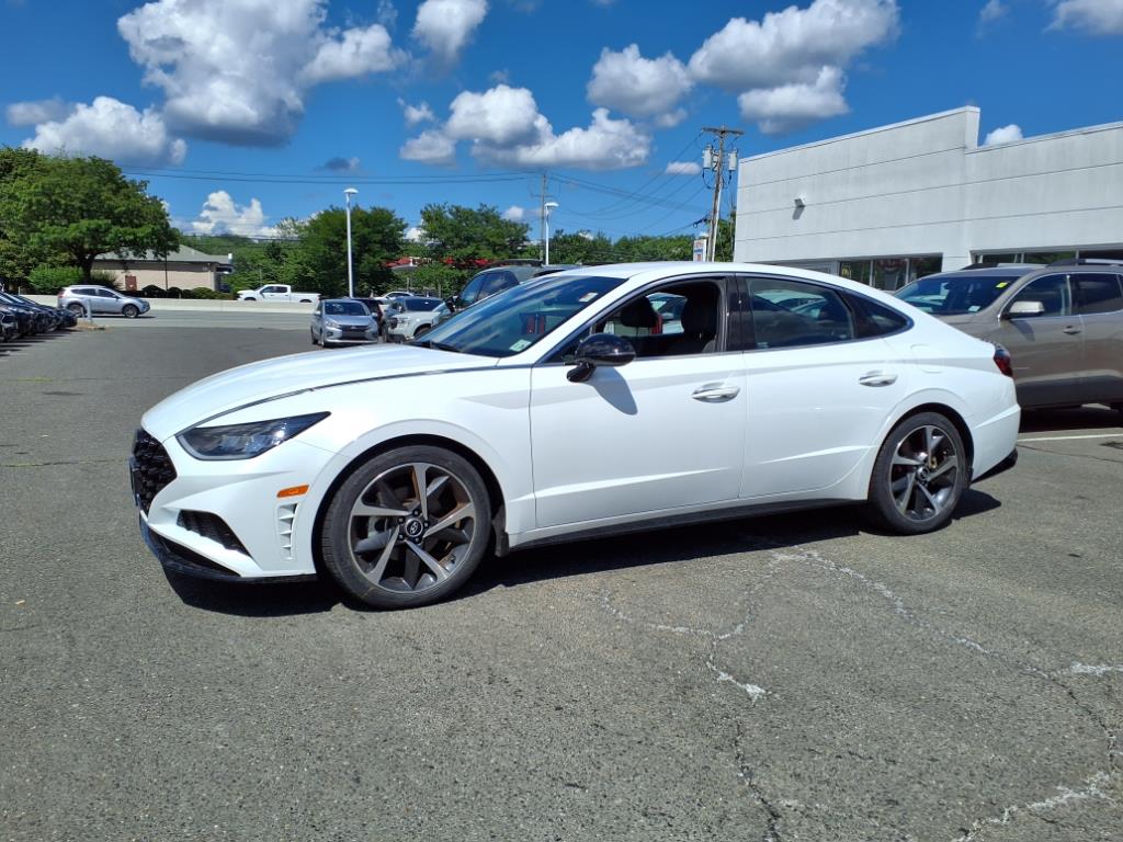 2021 Hyundai Sonata SEL Plus photo 3
