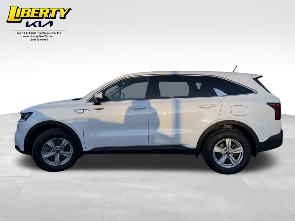 Certified 2022 Kia Sorento LX SUV