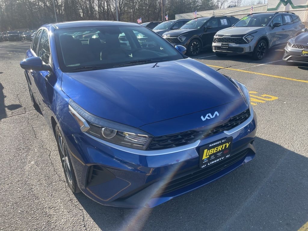 Certified 2023 Kia Forte LXS Sedan
