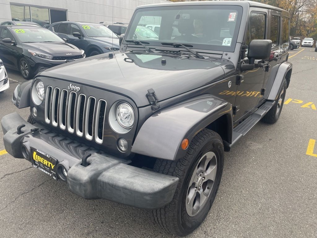 Used 2017 Jeep Wrangler Unlimited Sahara SUV