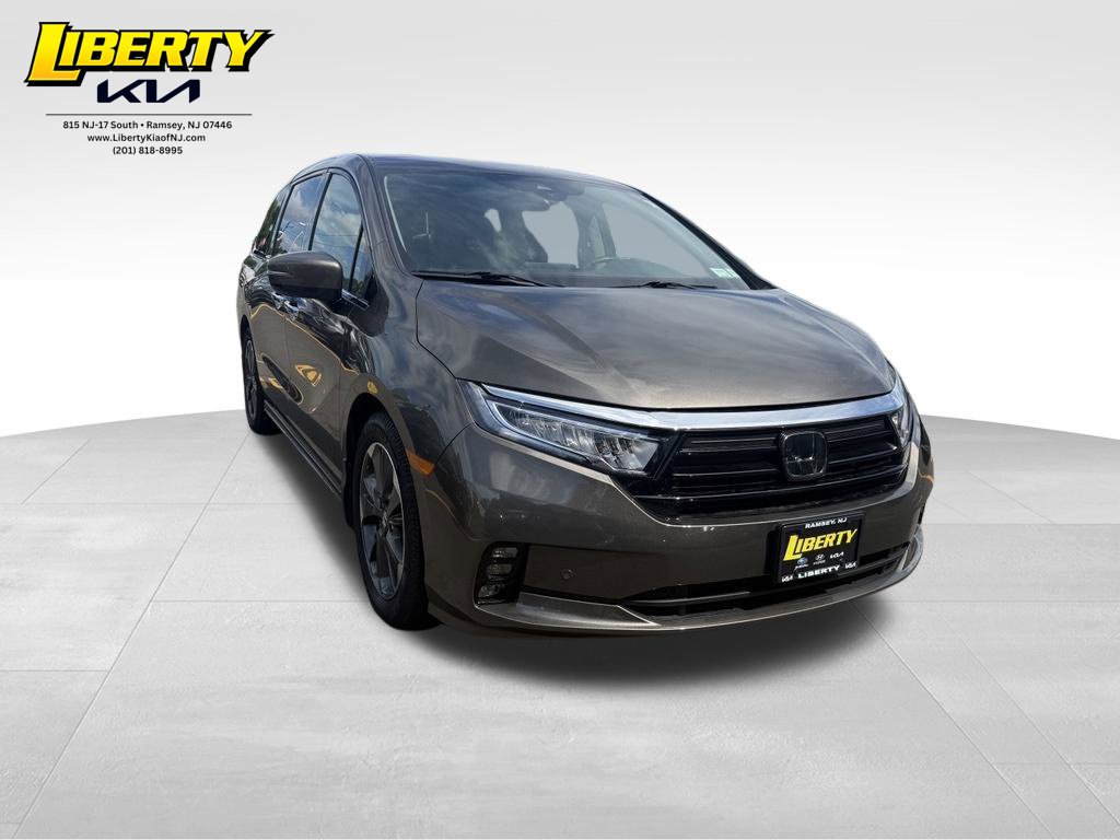 Used 2023 Honda Odyssey Elite Minivan/Van