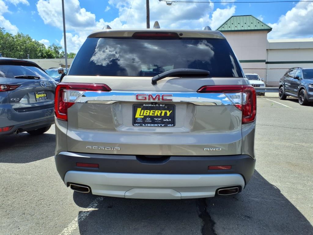 2022 Gmc Acadia SLT photo 3