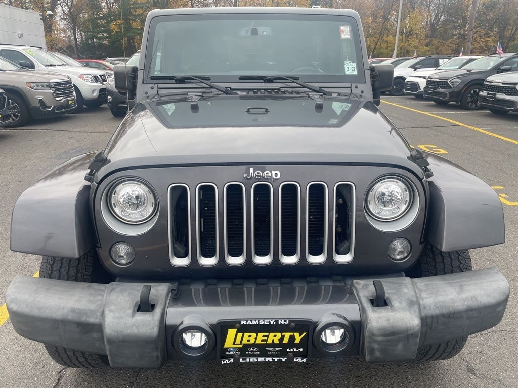 Used 2017 Jeep Wrangler Unlimited Sahara SUV