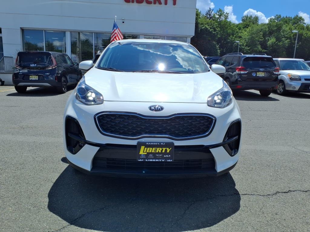 2022 Kia Sportage LX photo 2