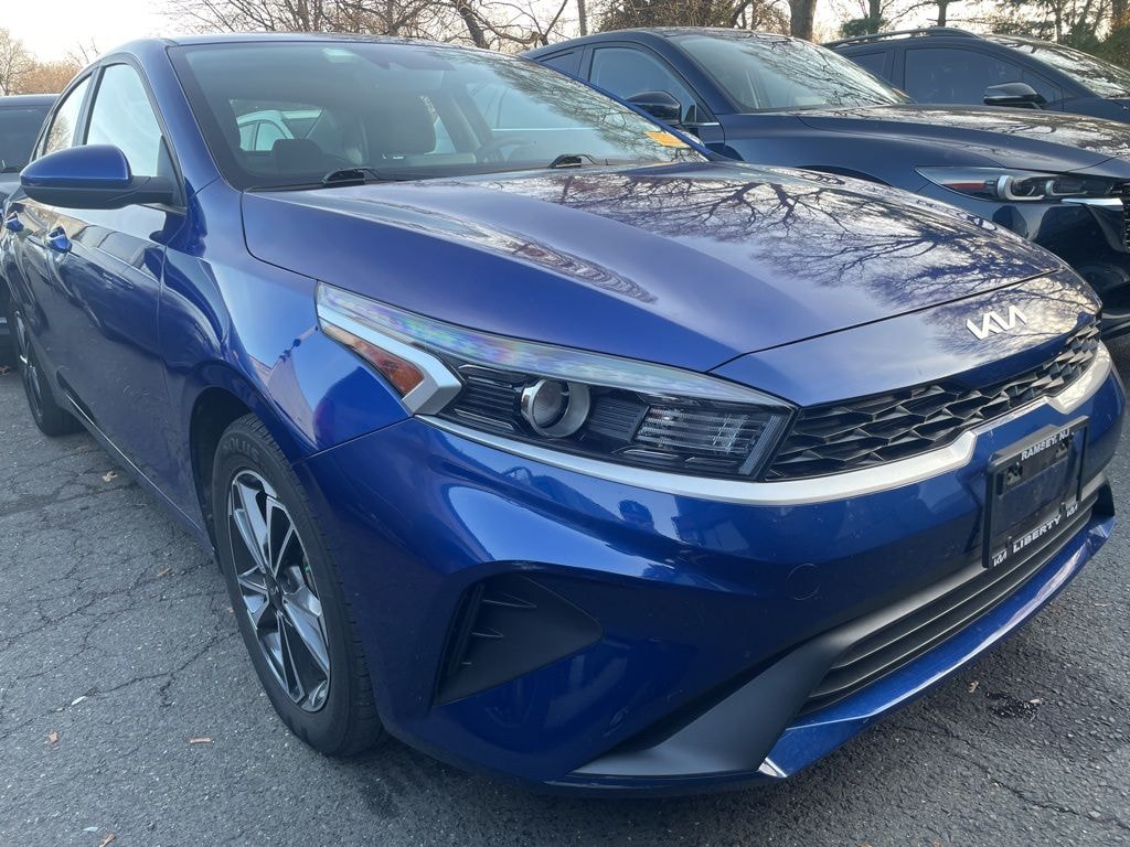 Used 2023 Kia Forte LXS Sedan