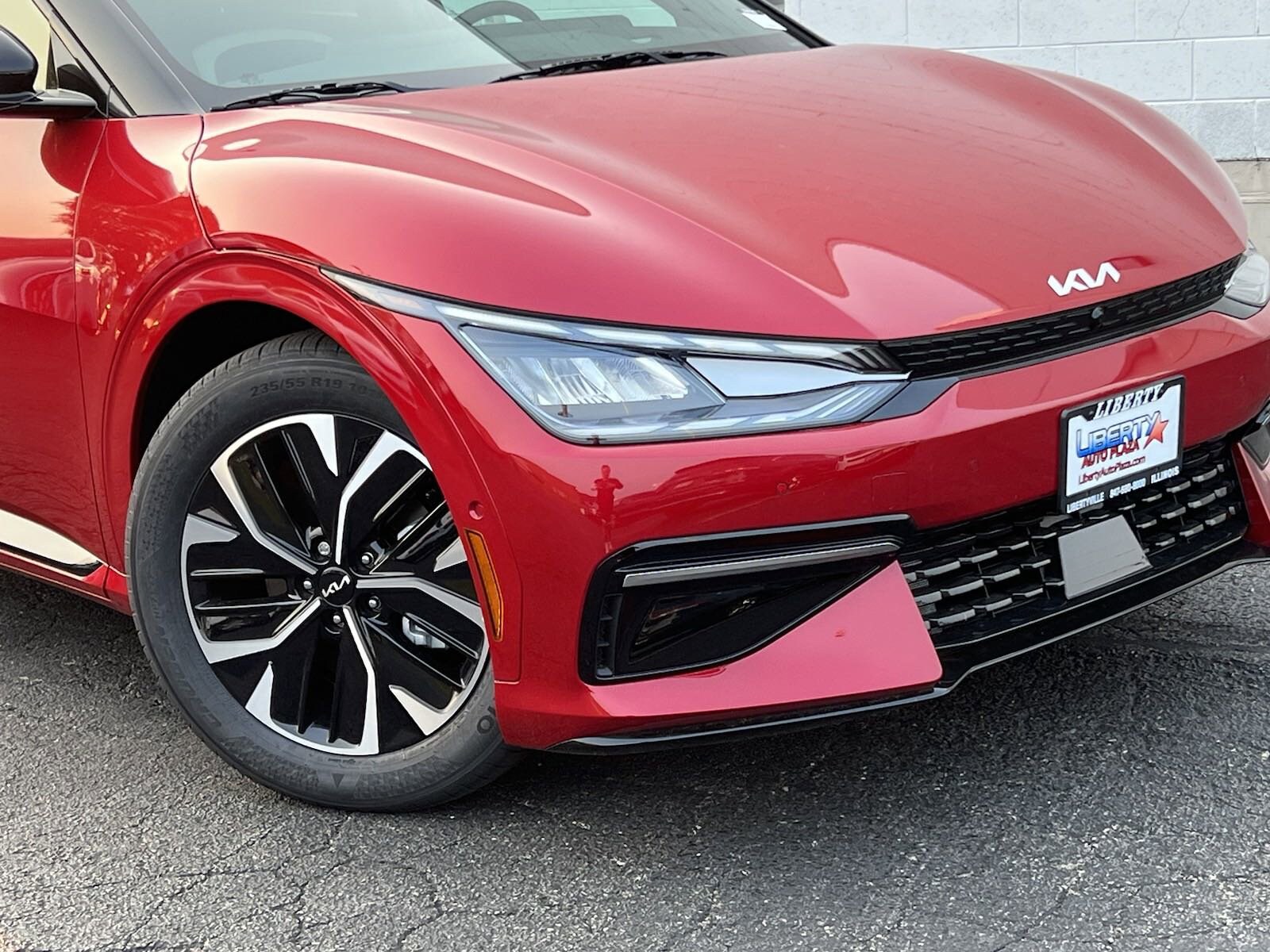 2023 Kia EV6 GT-Line photo 3