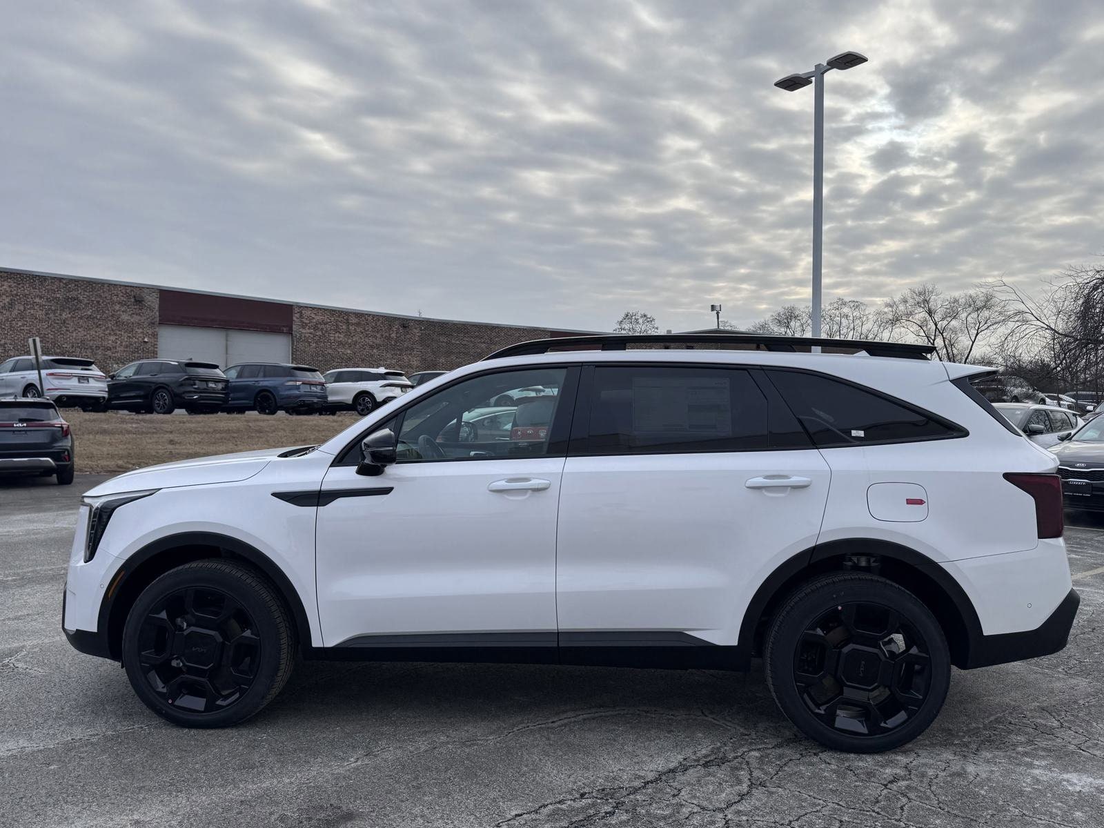 2025 Kia Sorento X-Line SX Prestige - Photo 25