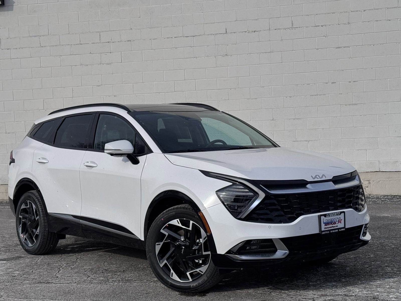 2025 Kia Sportage X-Line photo 2