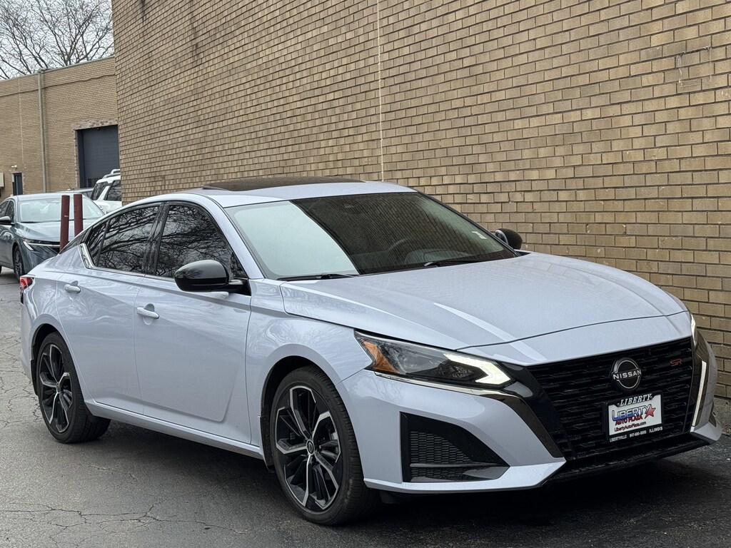 Used 2024 Nissan Altima 2.5 SR Sedan