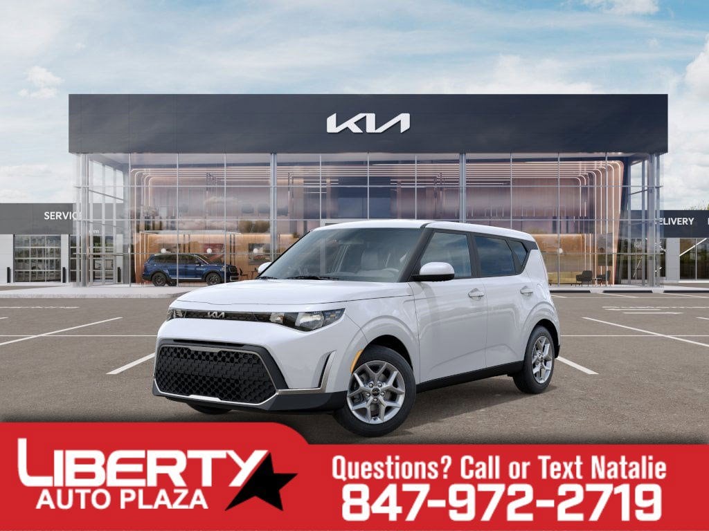2025 Kia Soul LX's photo