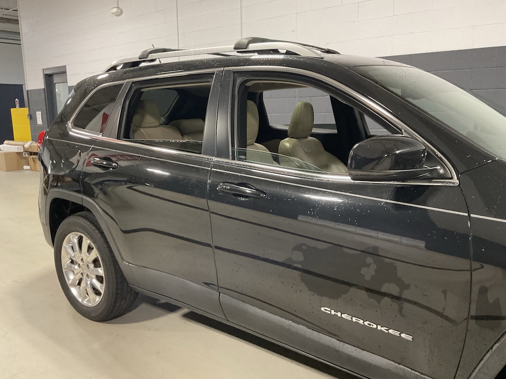 Used 2015 Jeep Cherokee Limited 4x4 SUV