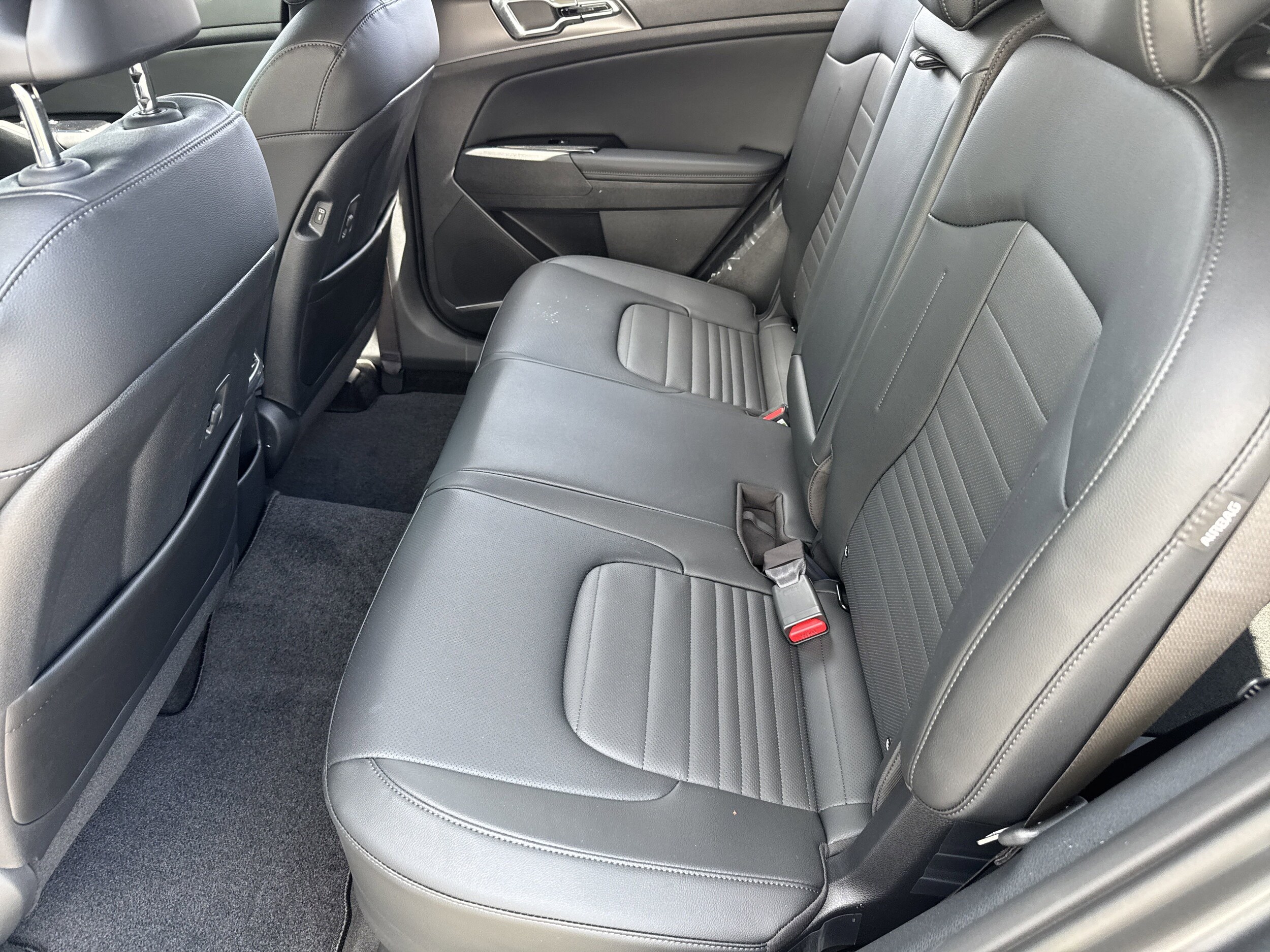 2025 Kia Sportage SX Prestige Hybrid - Photo 24