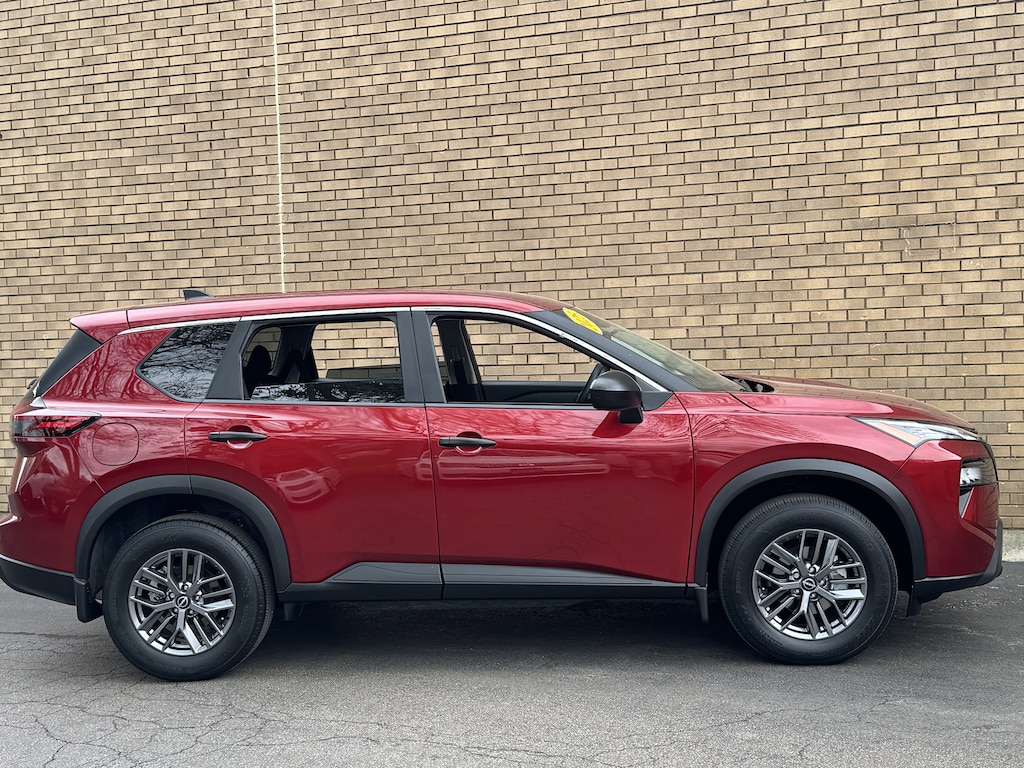 Used 2025 Nissan Rogue S SUV