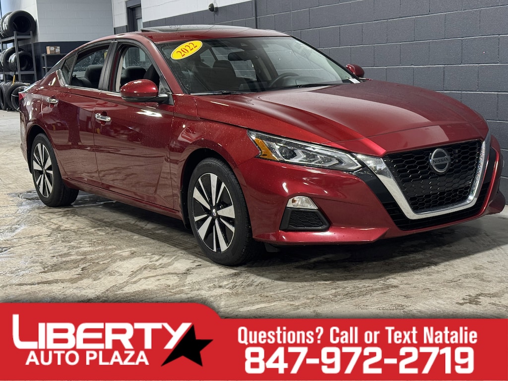 Used 2022 Nissan Altima 2.5 SV Sedan