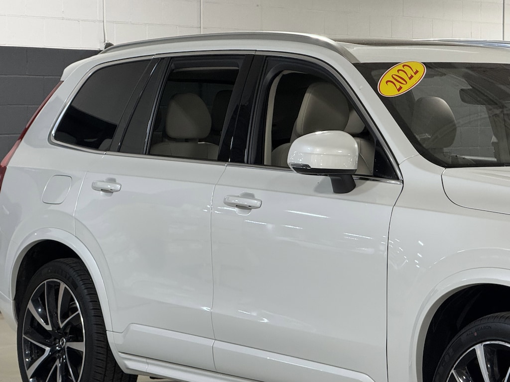 Used 2022 Volvo XC90 T6 AWD Momentum 6 Seater SUV