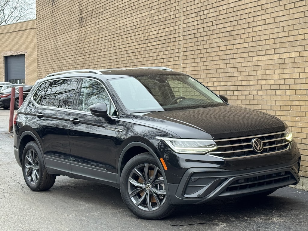 Used 2022 Volkswagen Tiguan 2.0T SE SUV