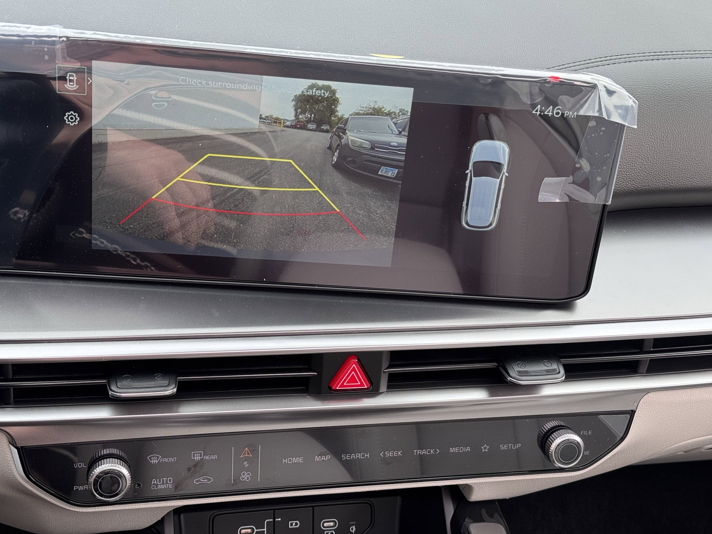 2025 Kia Sorento S - Photo 31
