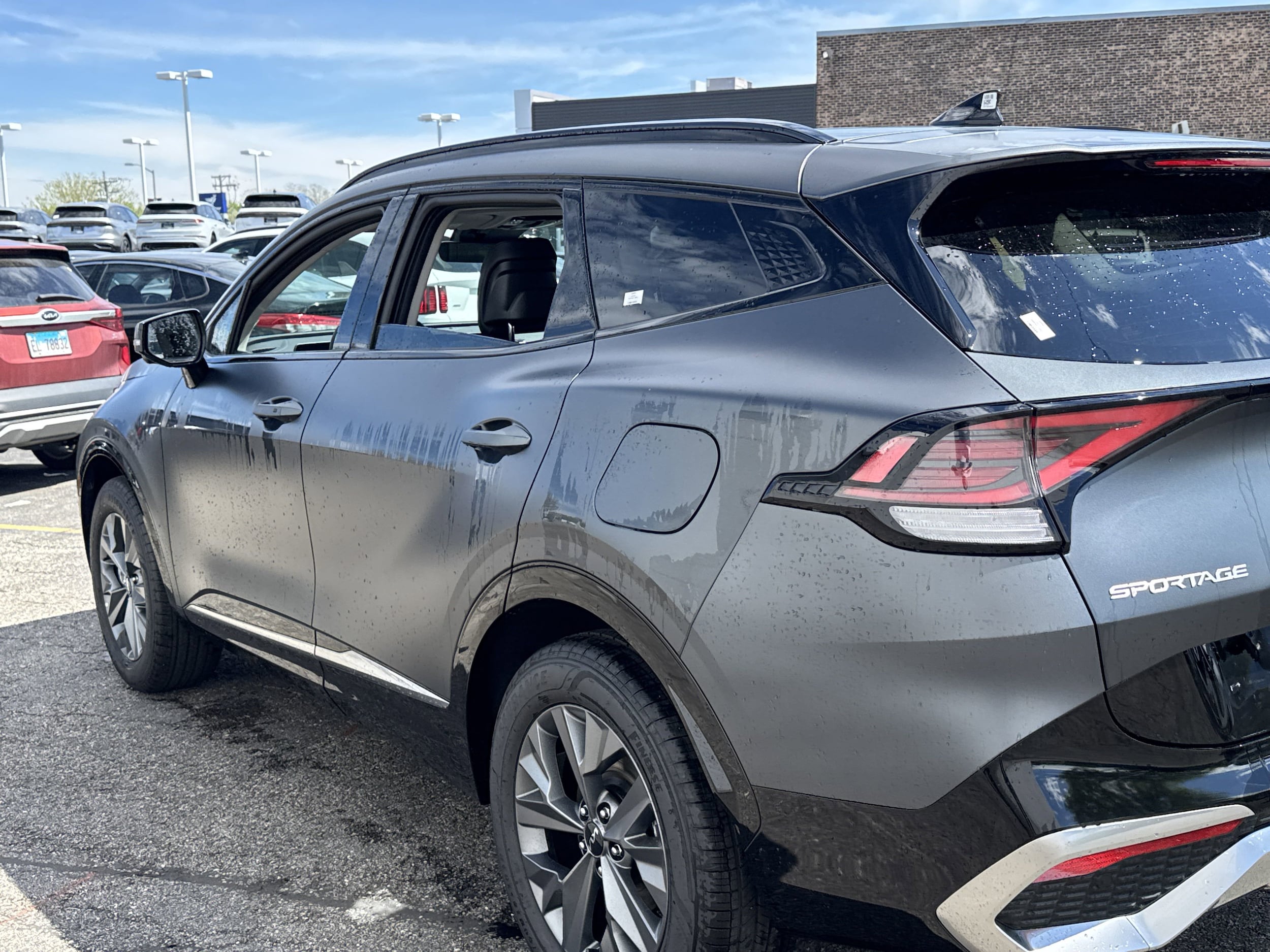 2025 Kia Sportage SX Prestige Hybrid - Photo 13