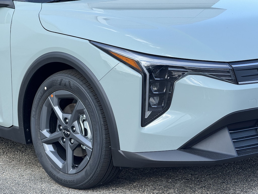 New 2026 Kia K4 LXS Sedan
