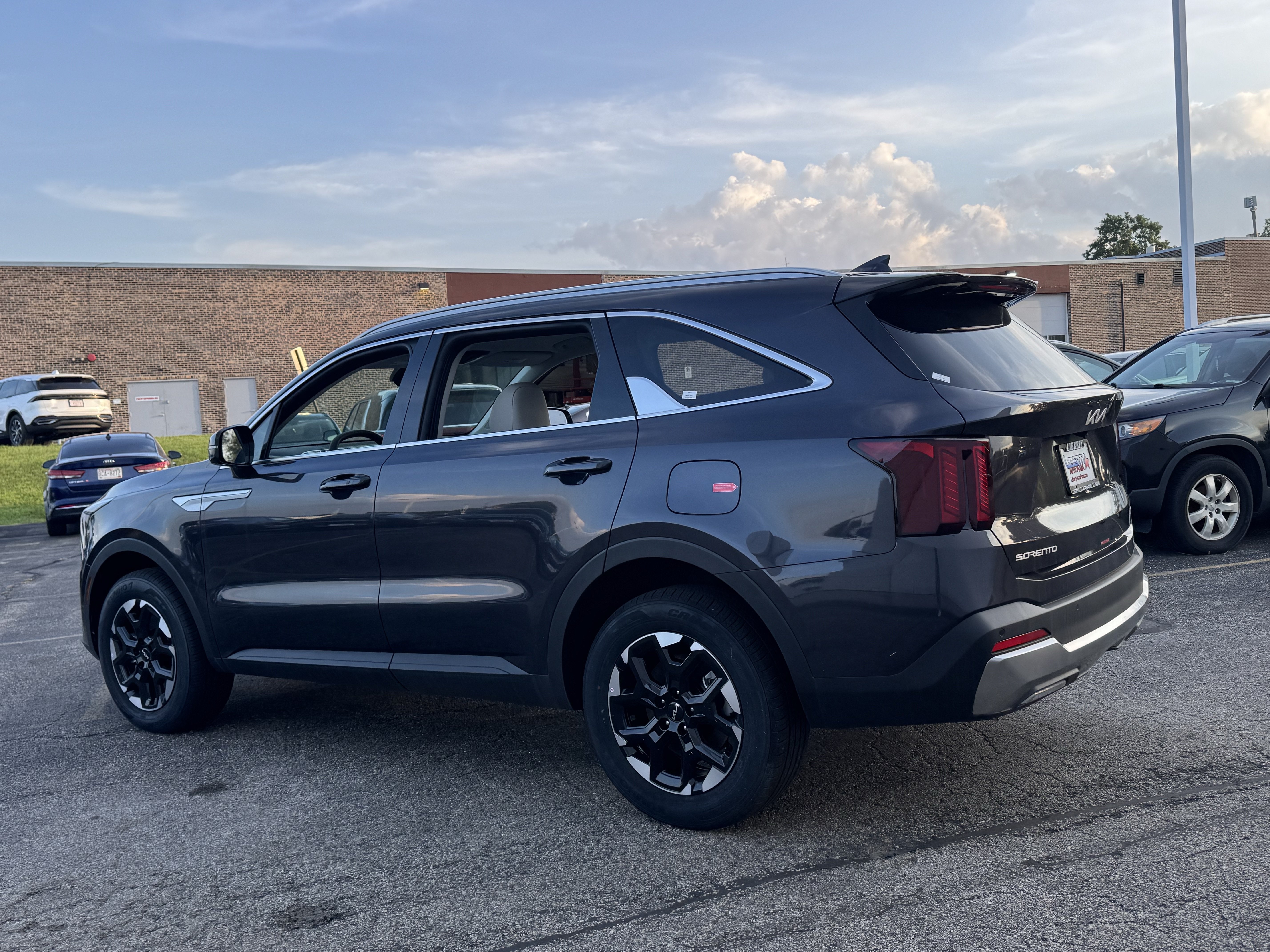 2026 Kia Sorento S - Photo 30