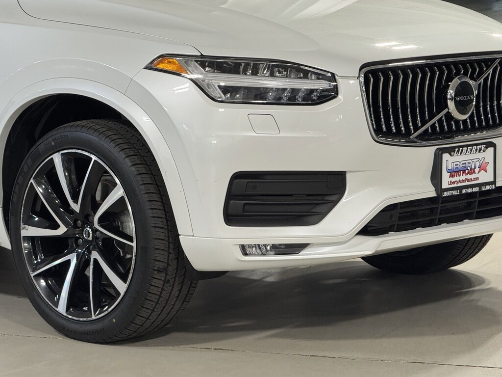 Used 2022 Volvo XC90 T6 AWD Momentum 6 Seater SUV