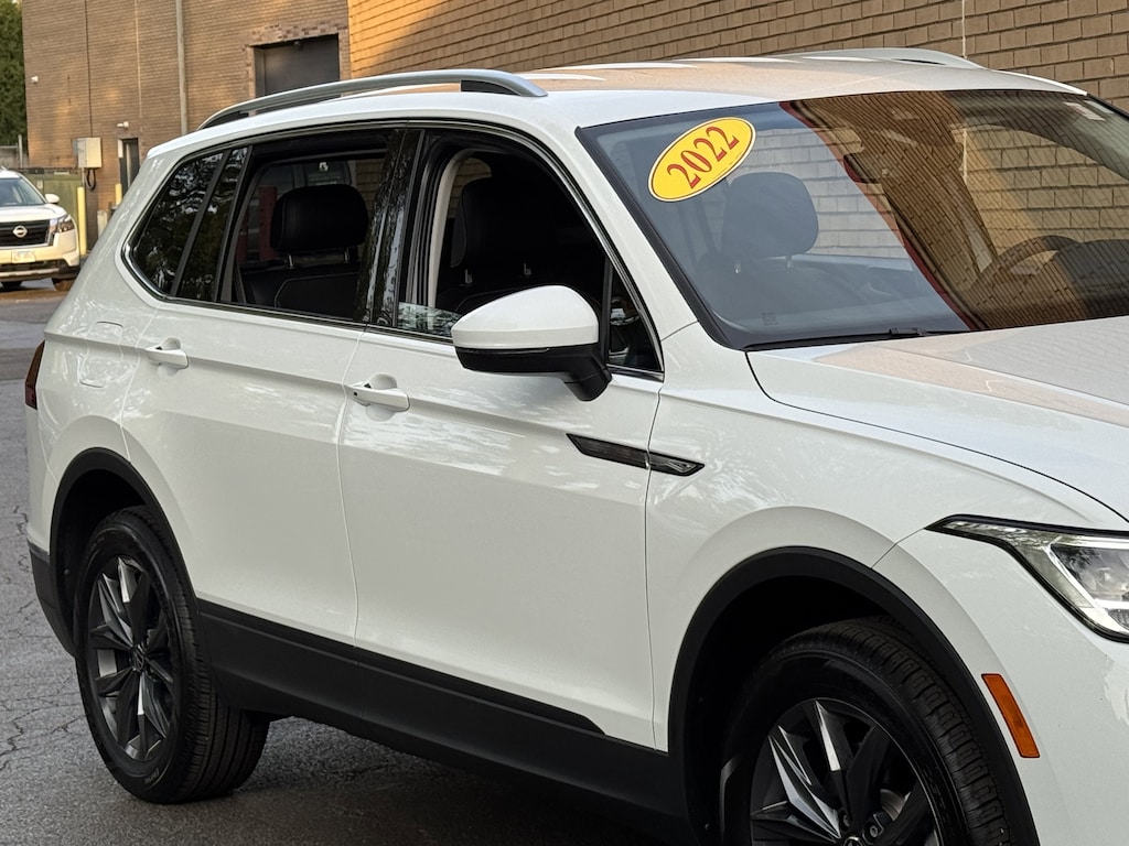 Used 2022 Volkswagen Tiguan 2.0T SE SUV