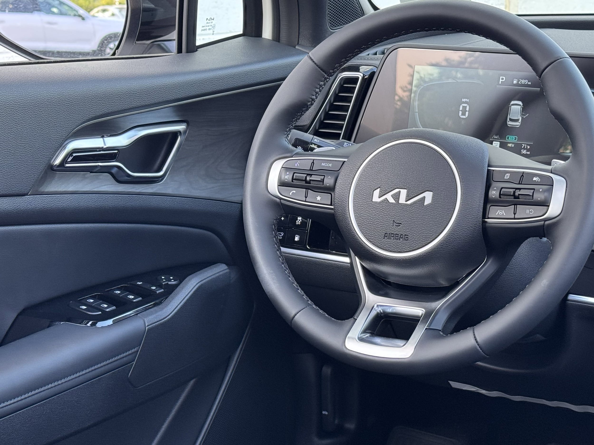 2025 Kia Sportage X-Line - Photo 16