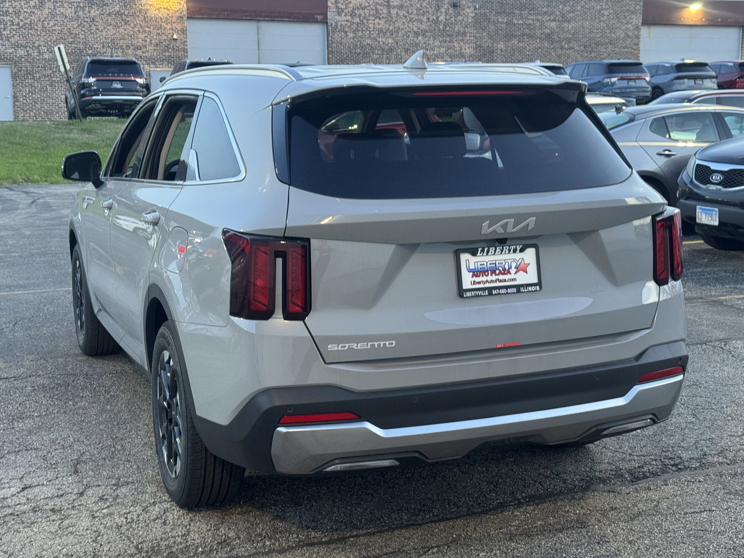 2026 Kia Sorento S - Photo 24