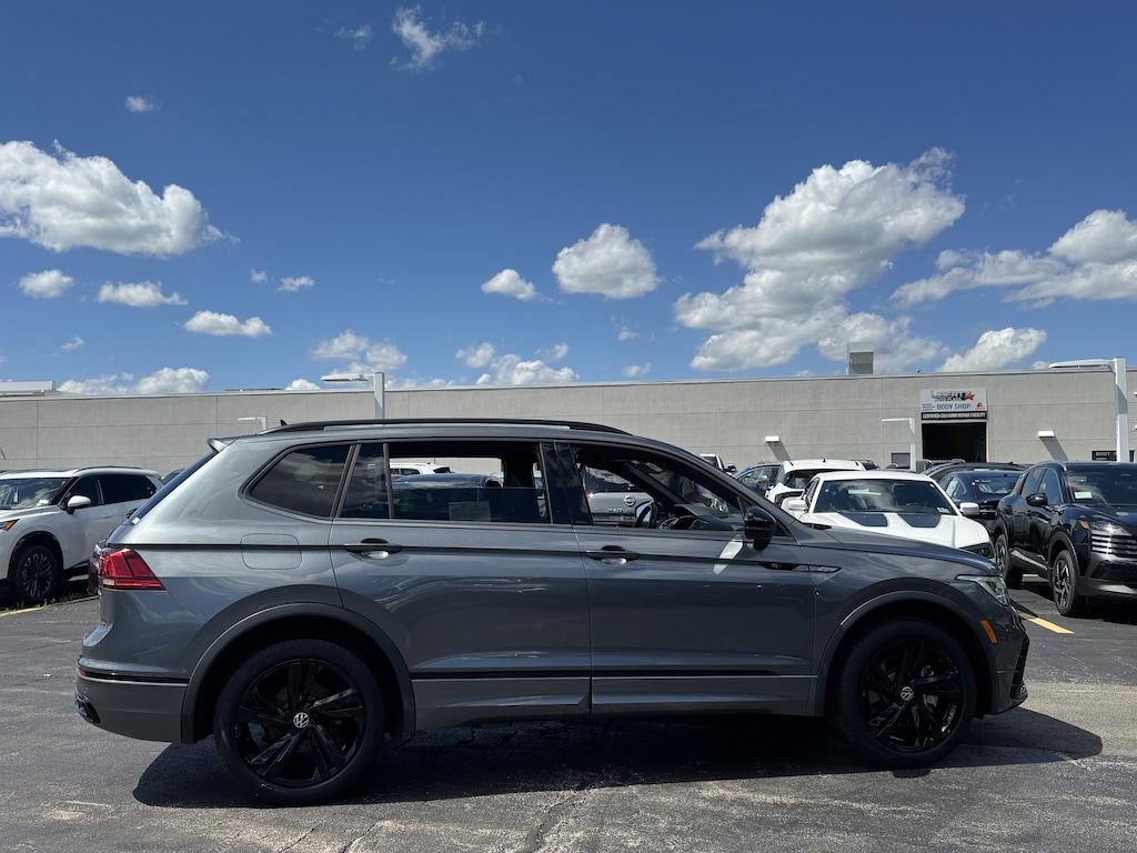 Used 2023 Volkswagen Tiguan 2.0T SE R-Line Black SUV