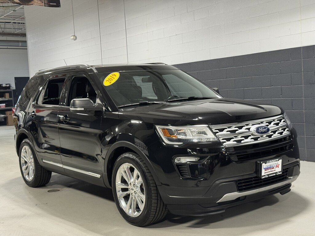 Used 2019 Ford Explorer XLT SUV