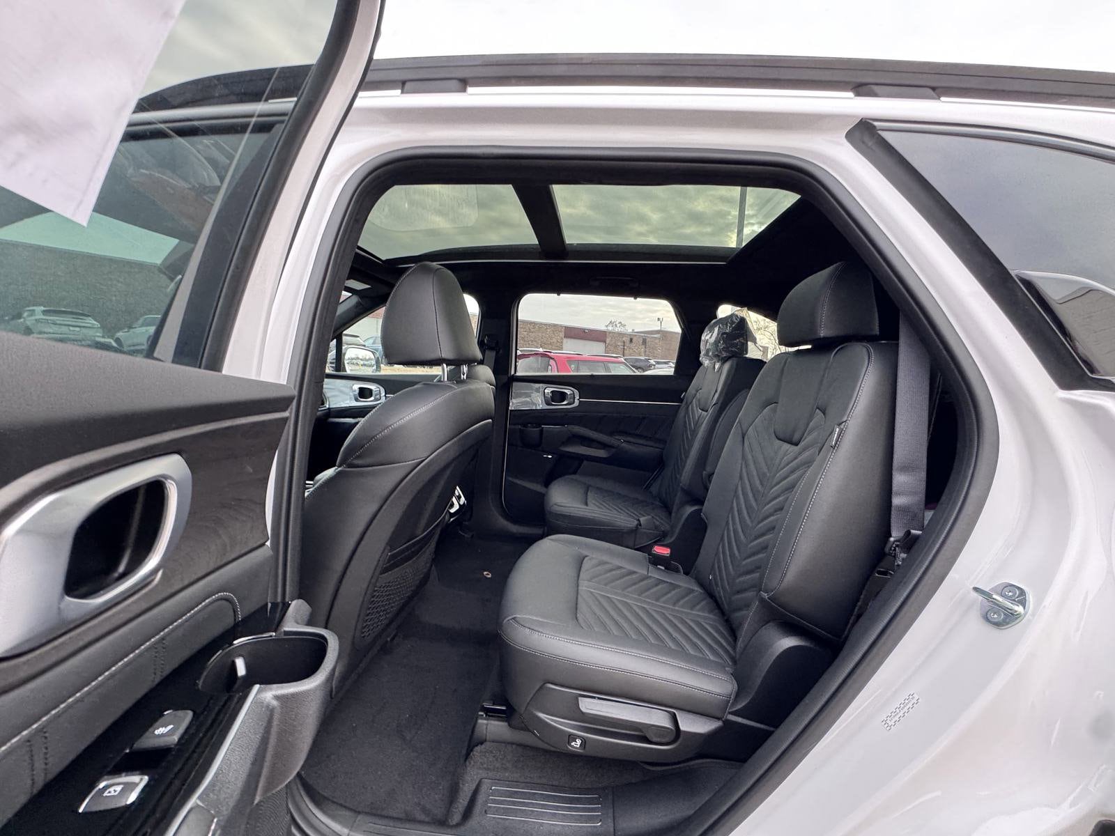 2025 Kia Sorento X-Line SX Prestige - Photo 27