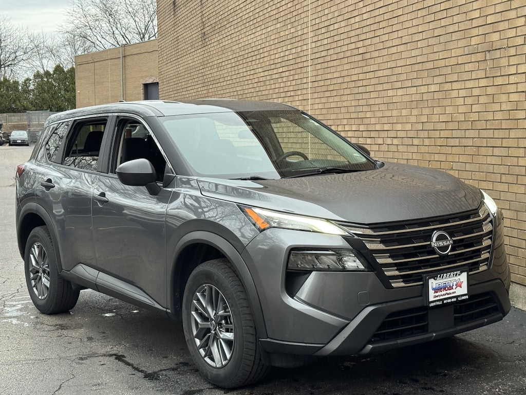 Used 2024 Nissan Rogue S SUV