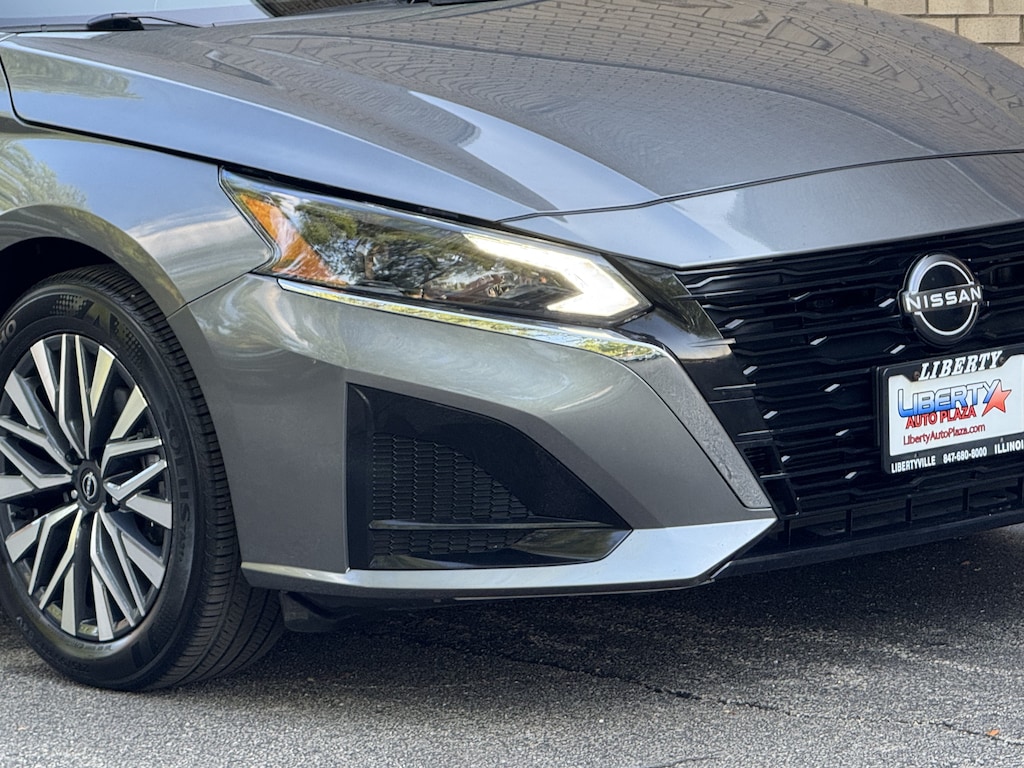 Used 2024 Nissan Altima 2.5 SV Sedan