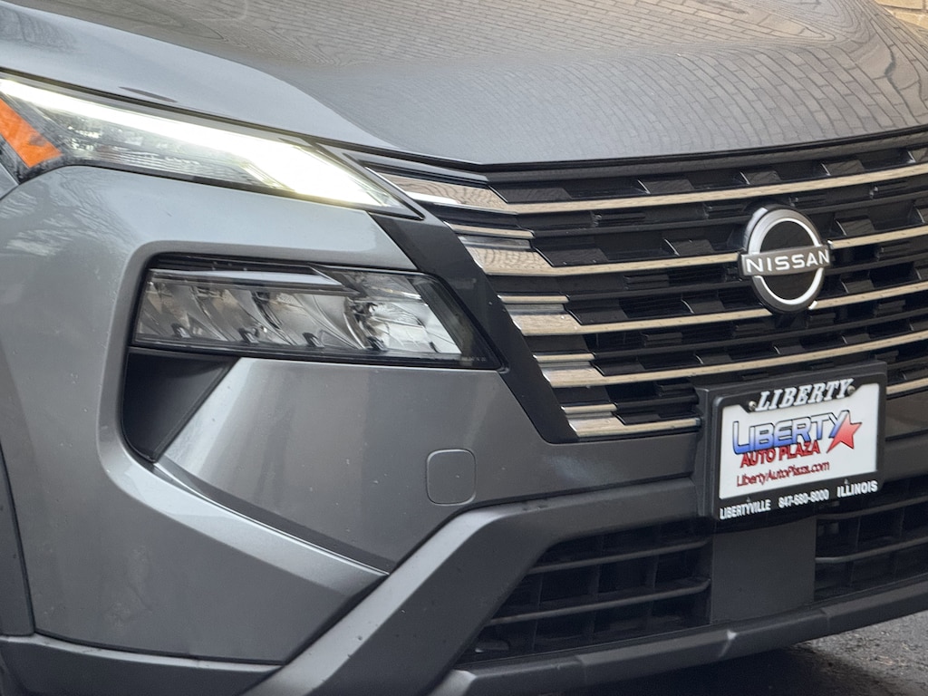 Used 2024 Nissan Rogue S SUV