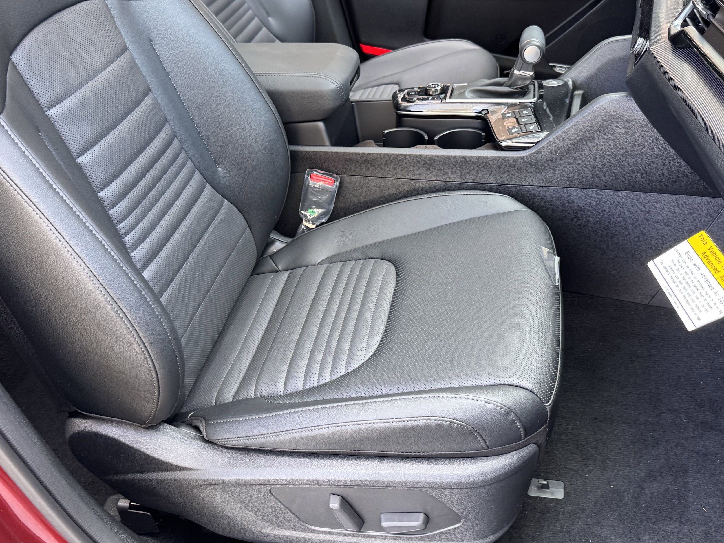 2025 Kia Sportage SX Prestige - Photo 24