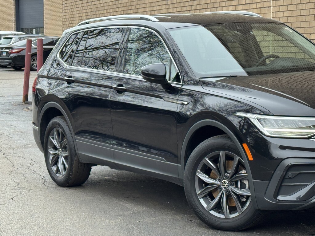 Used 2022 Volkswagen Tiguan 2.0T SE SUV
