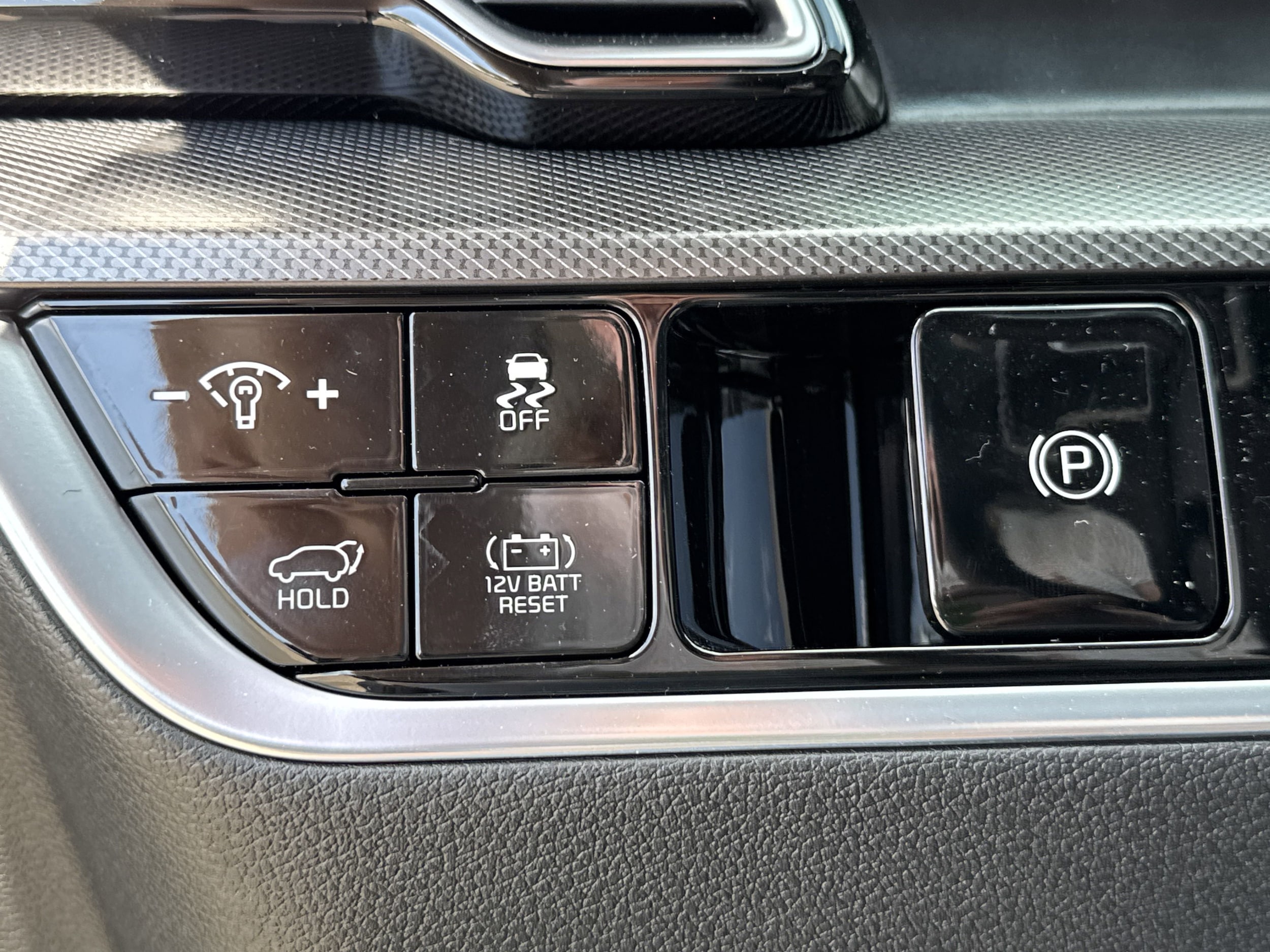 2025 Kia Sportage SX Prestige Hybrid - Photo 16