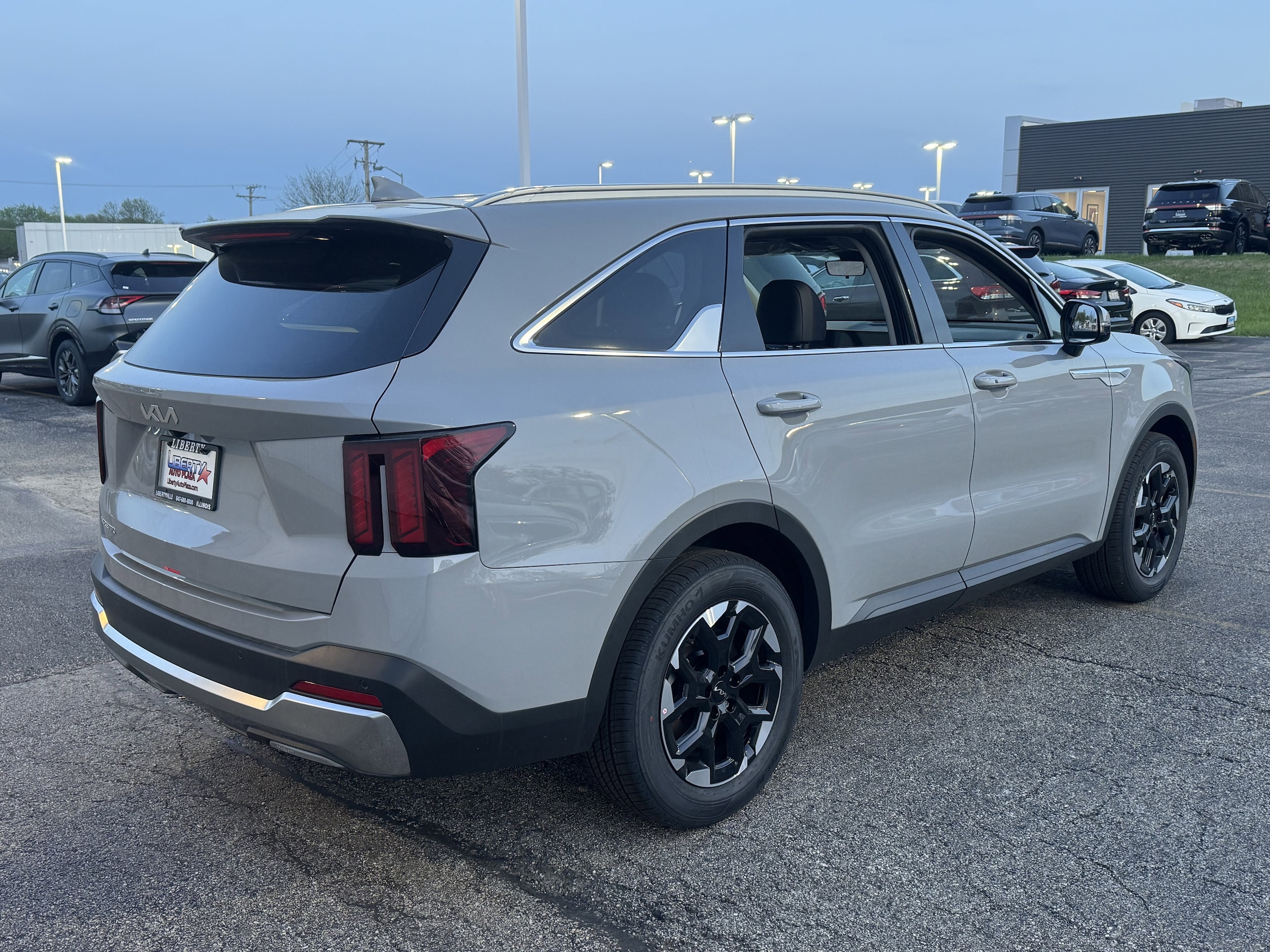 2026 Kia Sorento S - Photo 23