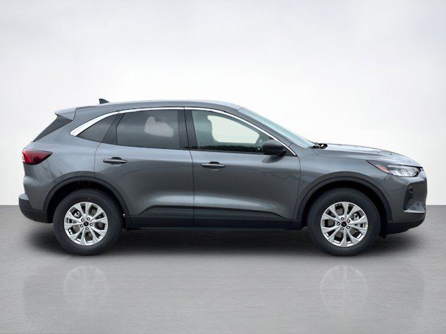 2026 Ford Escape Active photo 2