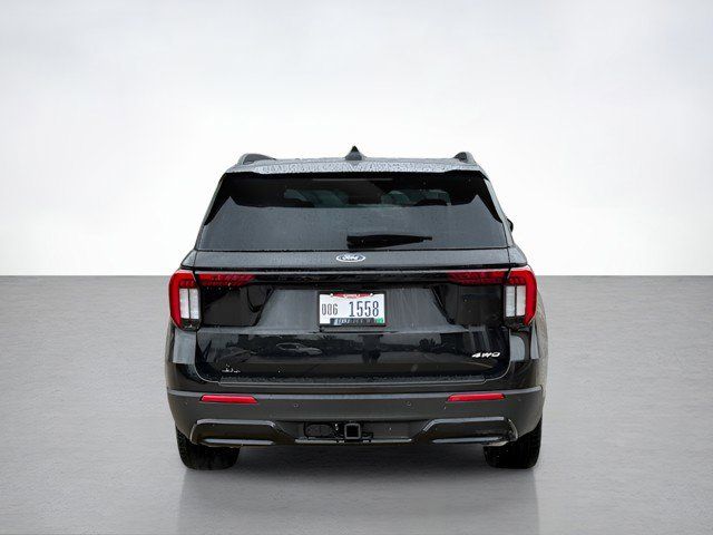2025 Ford Explorer ST-Line photo 3