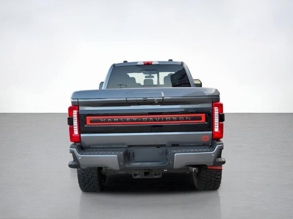 New 2024 Ford F-250SD Lariat Truck