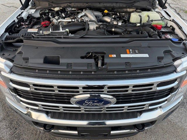 2025 Ford F-550 Super Duty Chassis Cab XL - Photo 51